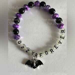 Ozzy Osbourne - Ozzy Forever glow in the dark beaded bracelet